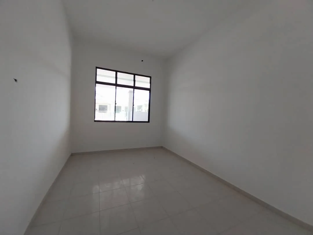 Condominium 3 Bilik, Pekan, Pahang
