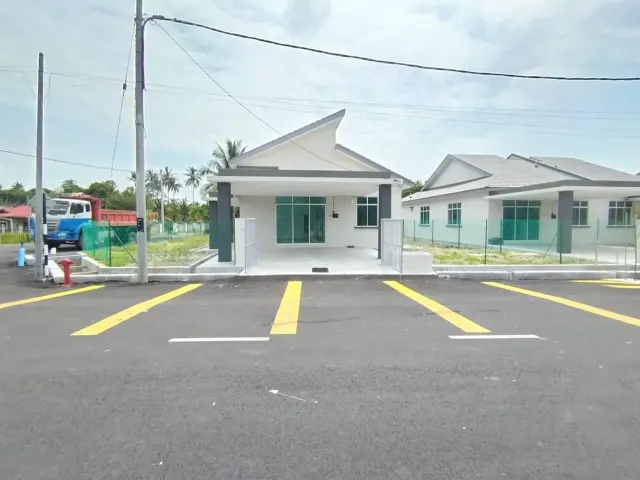 Bungalow 5 Bilik, Taman Tanjung, Rompin, Pahang
