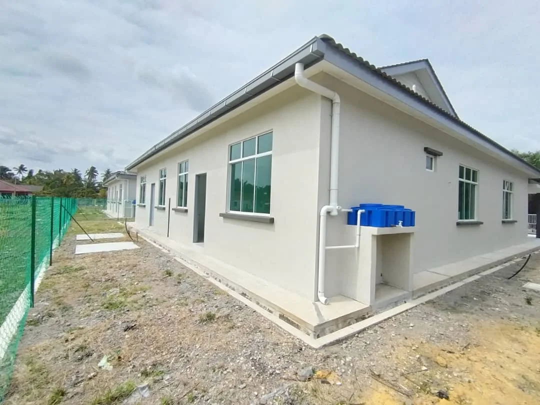 Rumah Berkembar, Tanjung Pahang, Mukim Endau, Rompin.