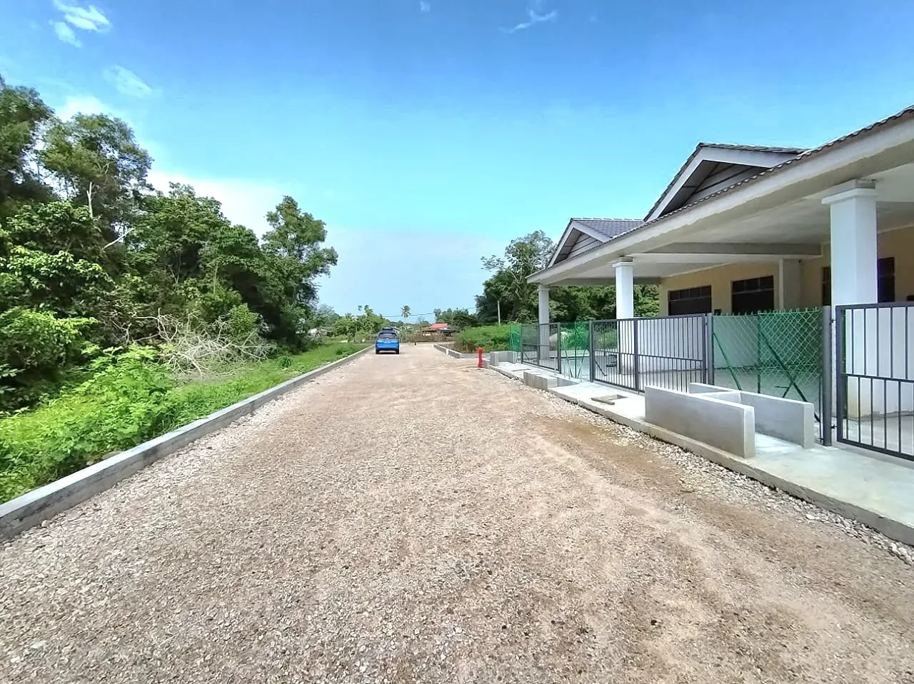 Teres Setingkat Taman Kolam Utama (Unit PPAM)