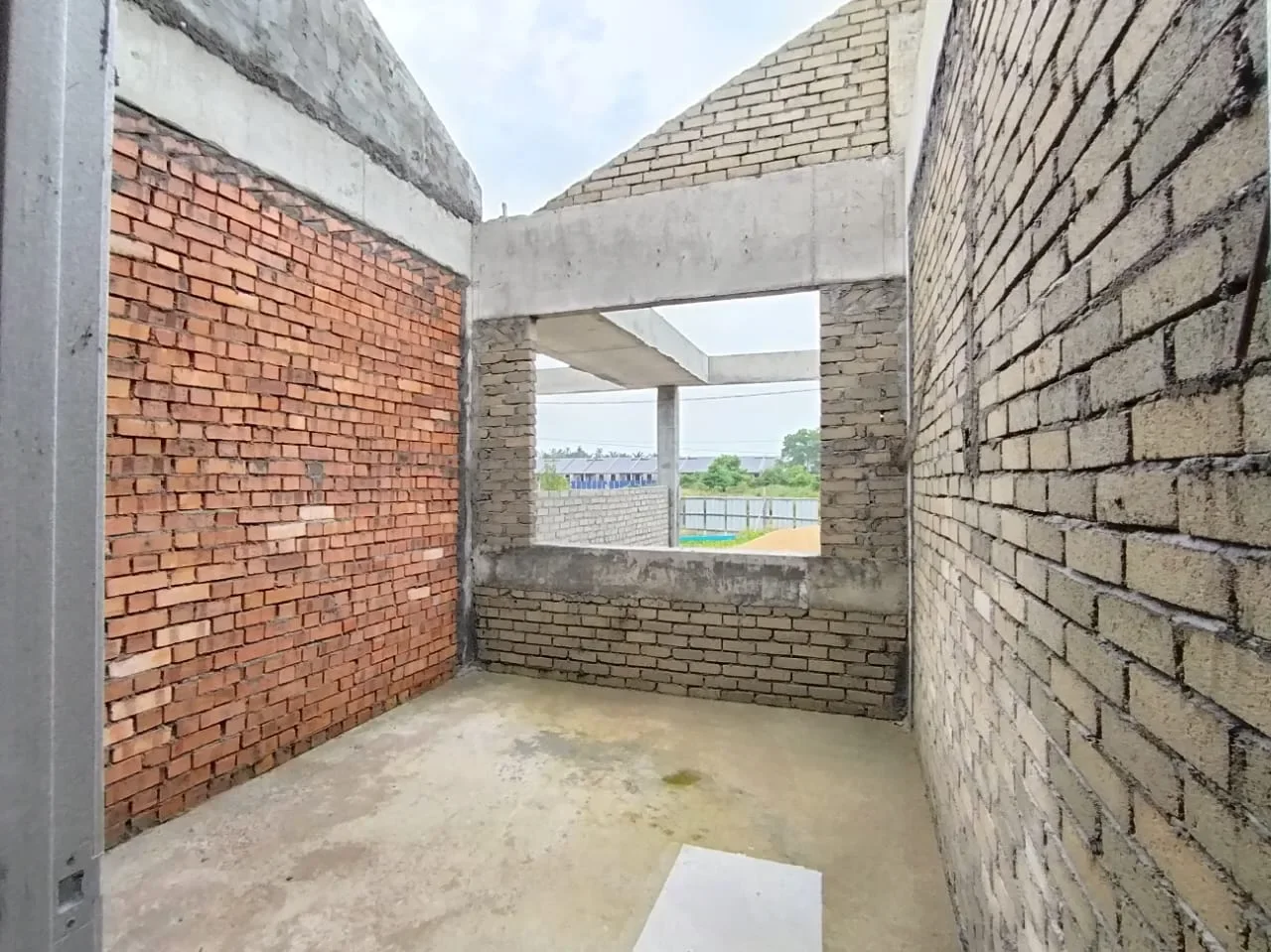 Teres Setingkat Taman Tanjung Pahang 2