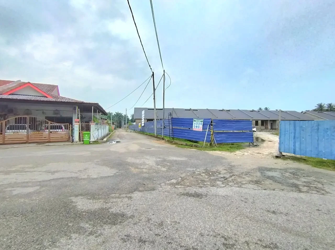 Teres Setingkat Taman Tanjung Pahang2, Rompin, Pahang