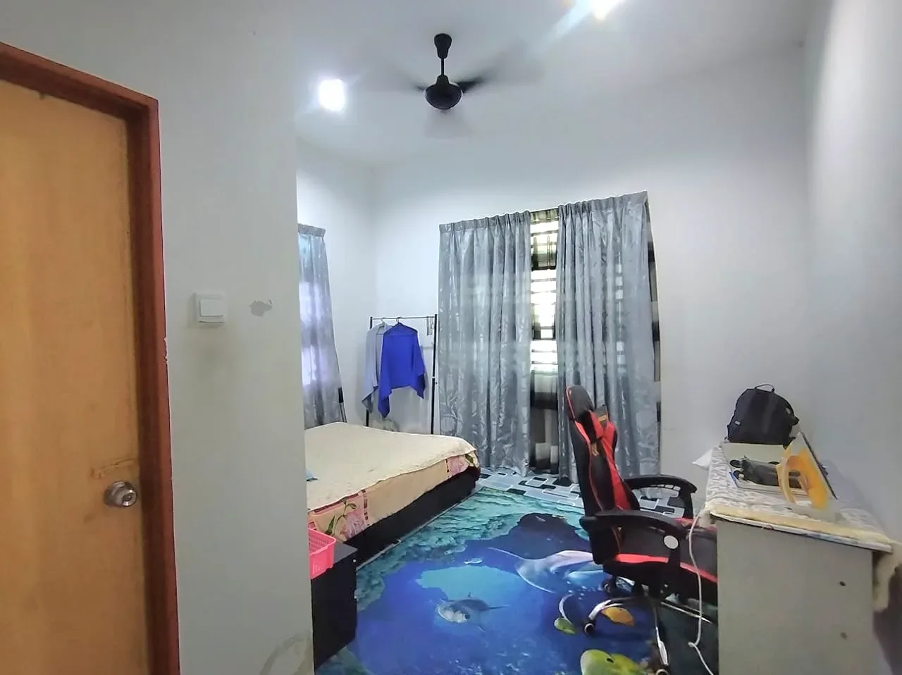 Corner Lot Rumah Berkembar, Taman Rendang Aman