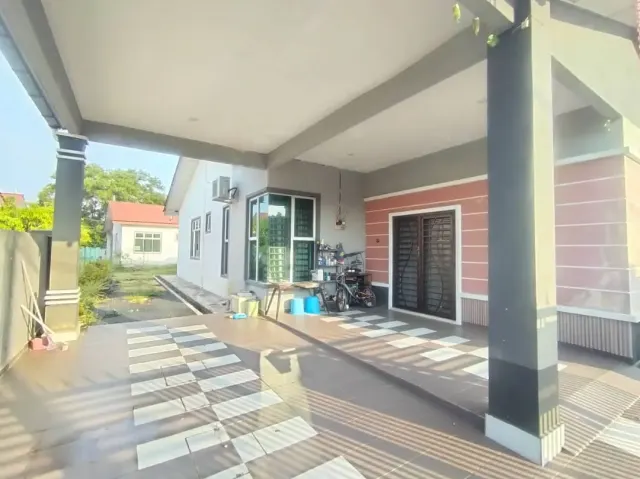 Rumah Berkembar Setingkat, Taman Rendang Aman