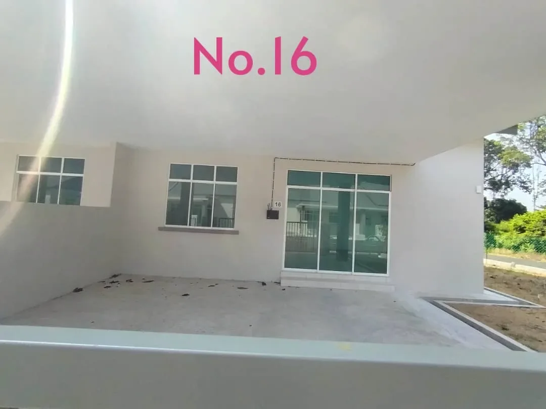 End Lot Rumah Berkembar Setingkat, Taman Jambu Makmur
