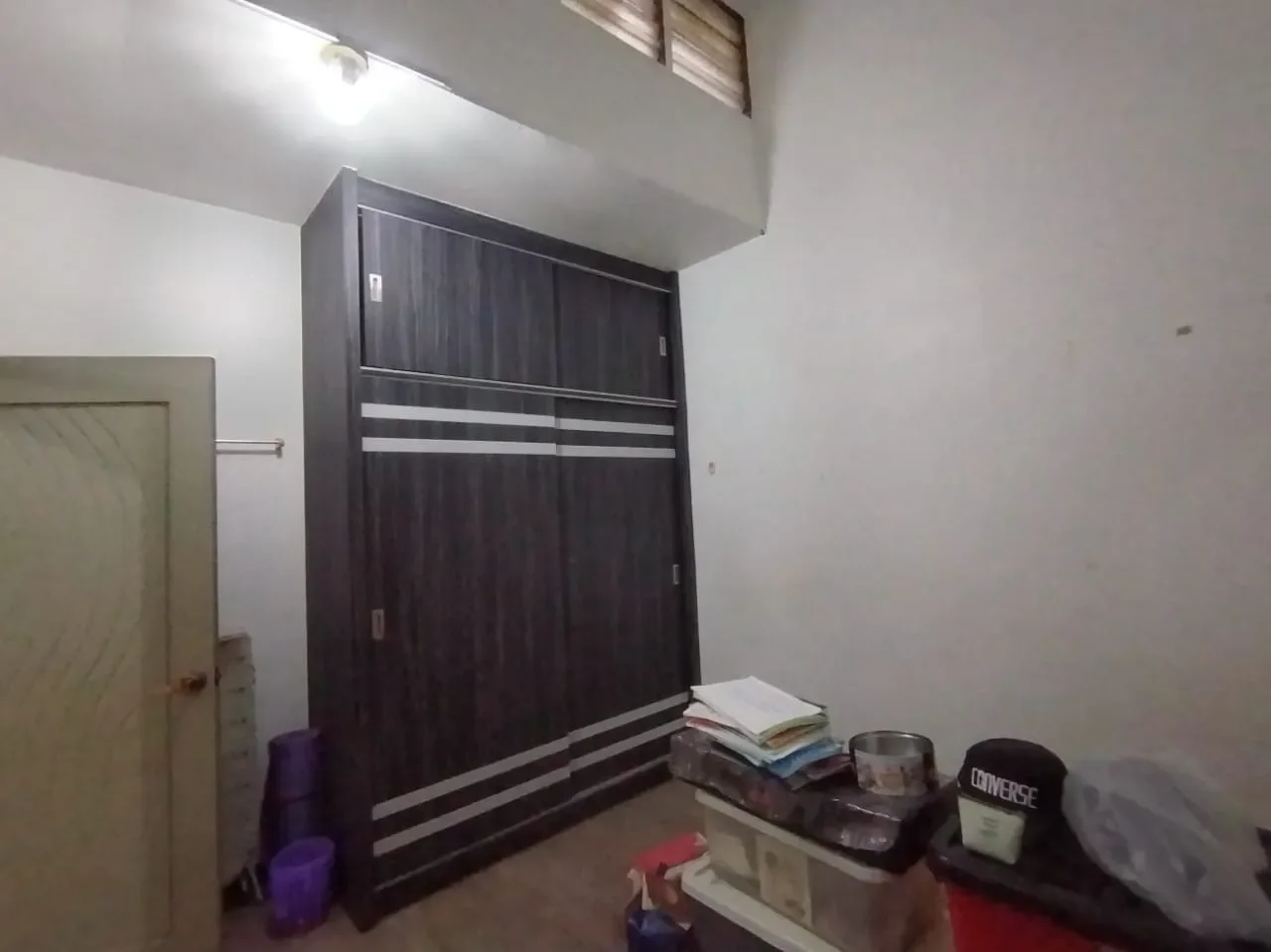 Rumah Teres Setingkat Taman Ketapang Mawar.