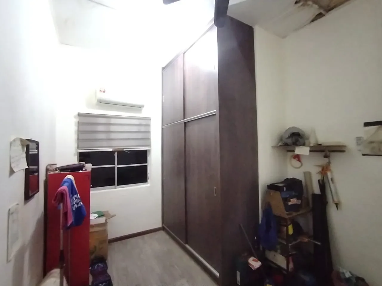 Rumah Teres Setingkat Taman Ketapang Mawar.
