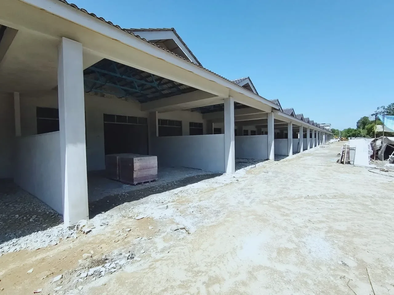 Teres Setingkat Taman Rendang Ixora, Peramu, Pekan.Fasa 3.