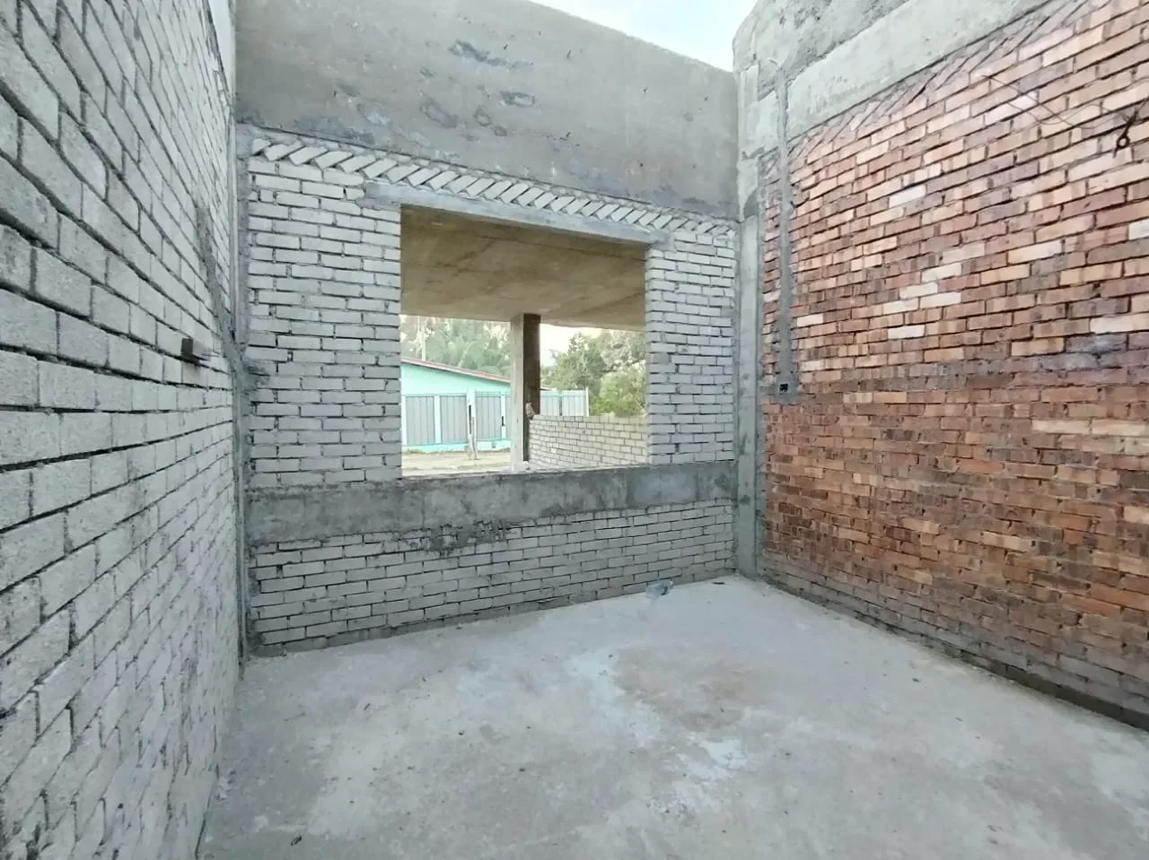 Rumah Berkembar Kluster Setingkat, Taman Maulana Makmur