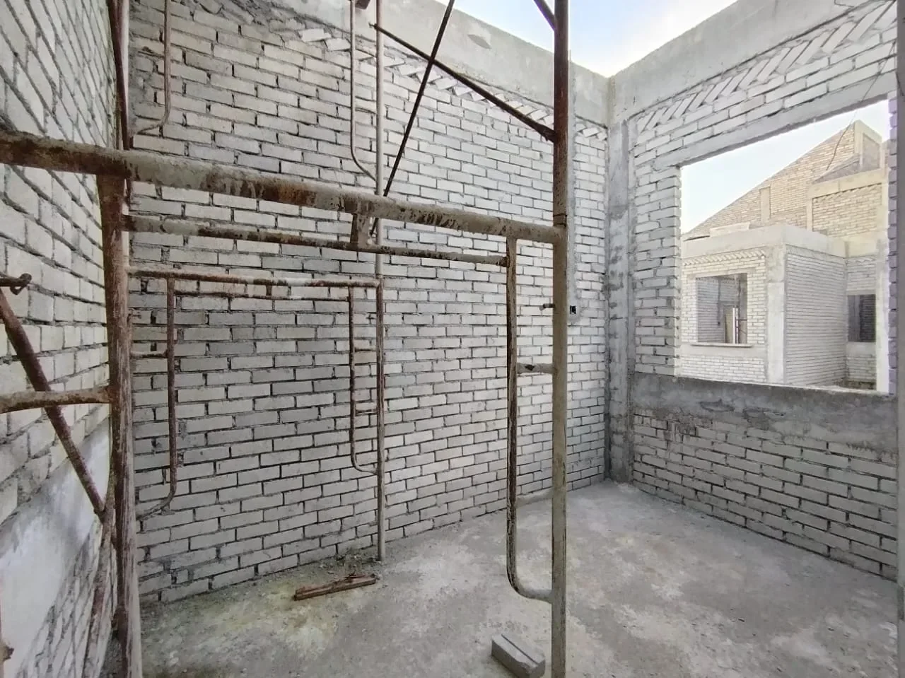 Rumah Berkembar Kluster Setingkat, Taman Maulana Makmur