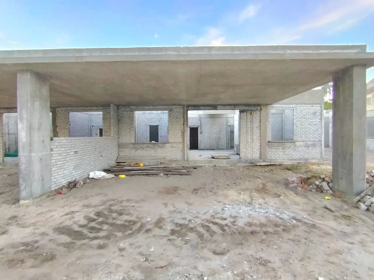 Rumah Berkembar Kluster Setingkat, Taman Maulana Makmur