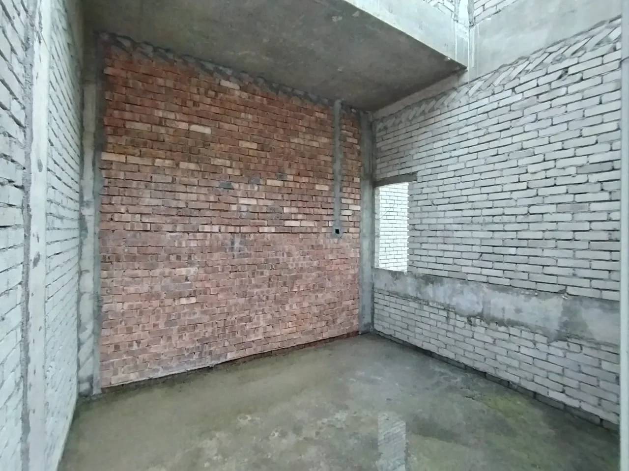 Rumah Berkembar Kluster Setingkat, Taman Maulana Makmur