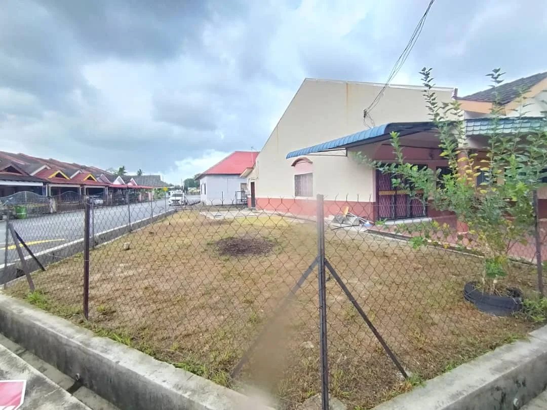Corner Lot Teres Setingkat Taman Sana, Ketapang, Pekan.