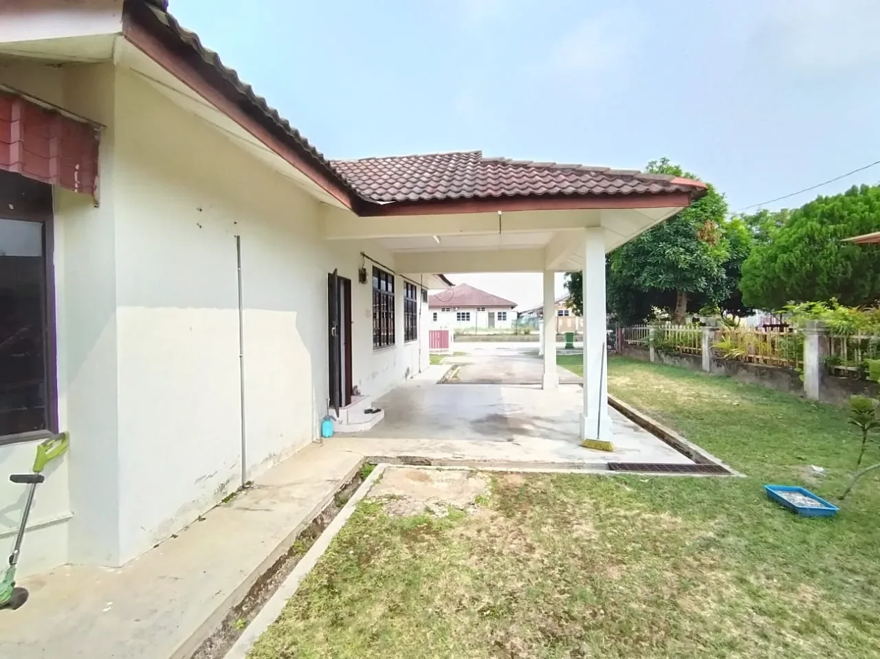 Banglo Taman Perdana, Peramu Pekan.