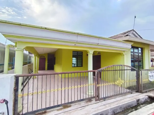 Rumah Berkembar Taman Jambu, Pekan.