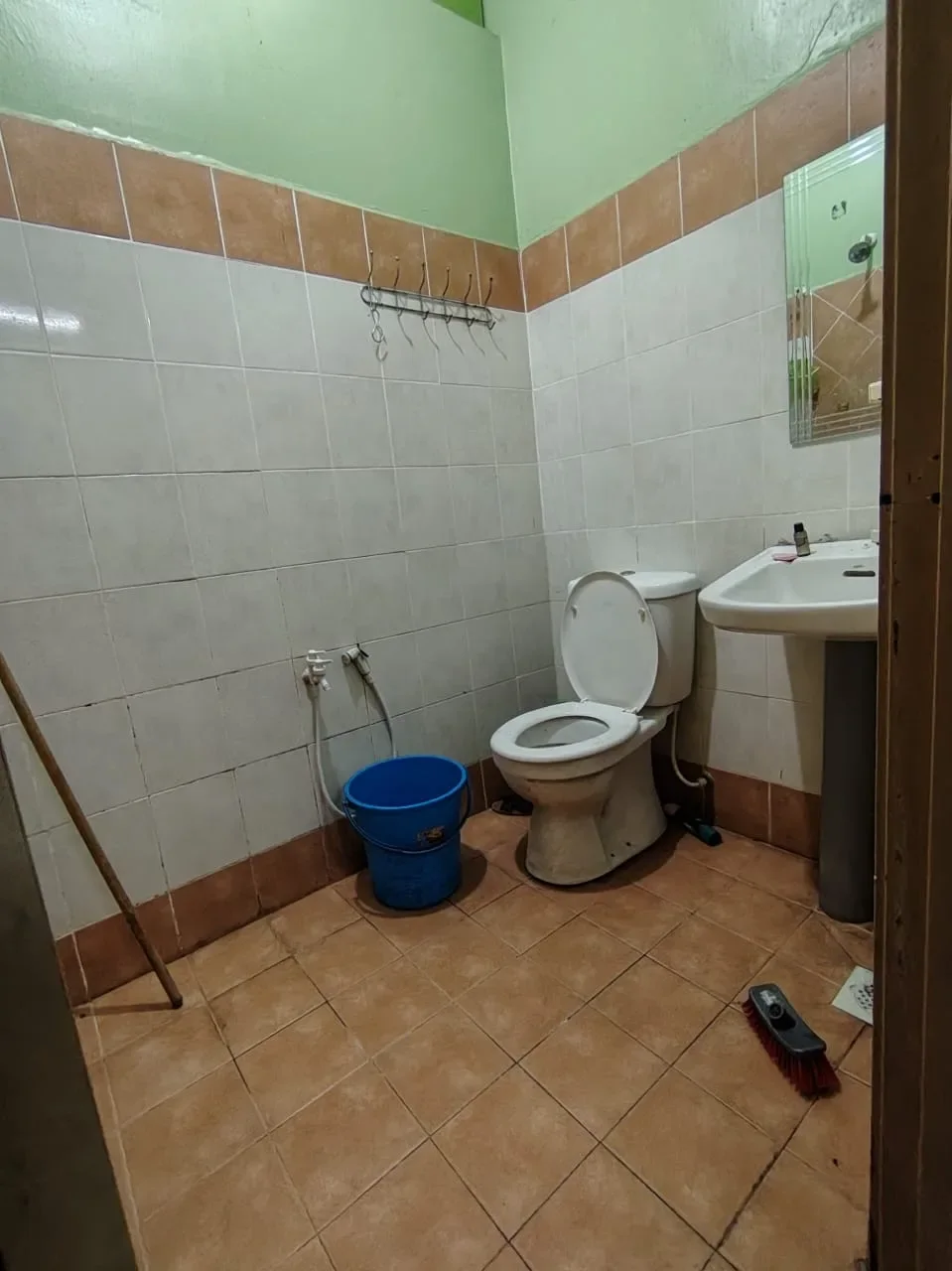 Teres 1 Tingkat Suku, Kempadang Aman