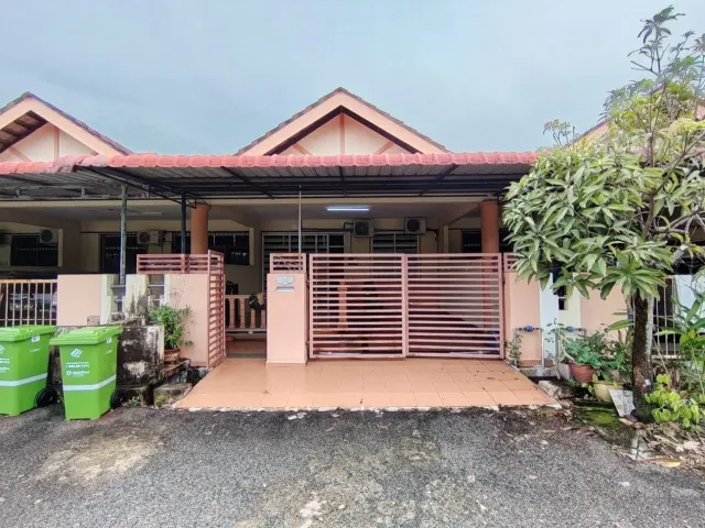 Teres 1 Tingkat Suku, Kempadang Aman