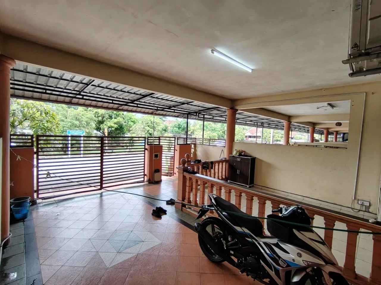 Teres 1 Tingkat Suku, Kempadang Aman