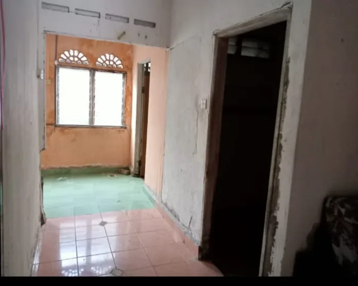 Rumah Berkembar Setingkat Taman Sepekan Jaya