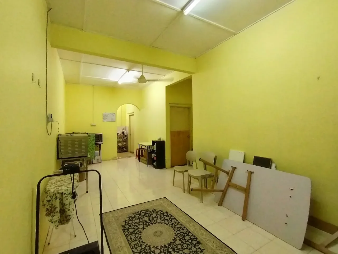 Teres Setingkat Taman Harmoni, Jalan Harmoni.