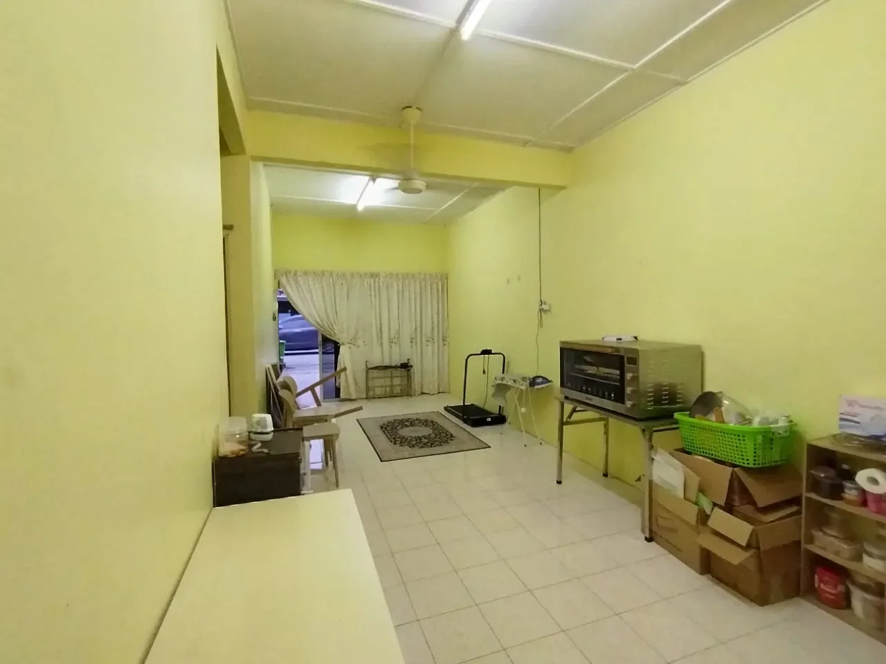 Teres Setingkat Taman Harmoni, Jalan Harmoni.
