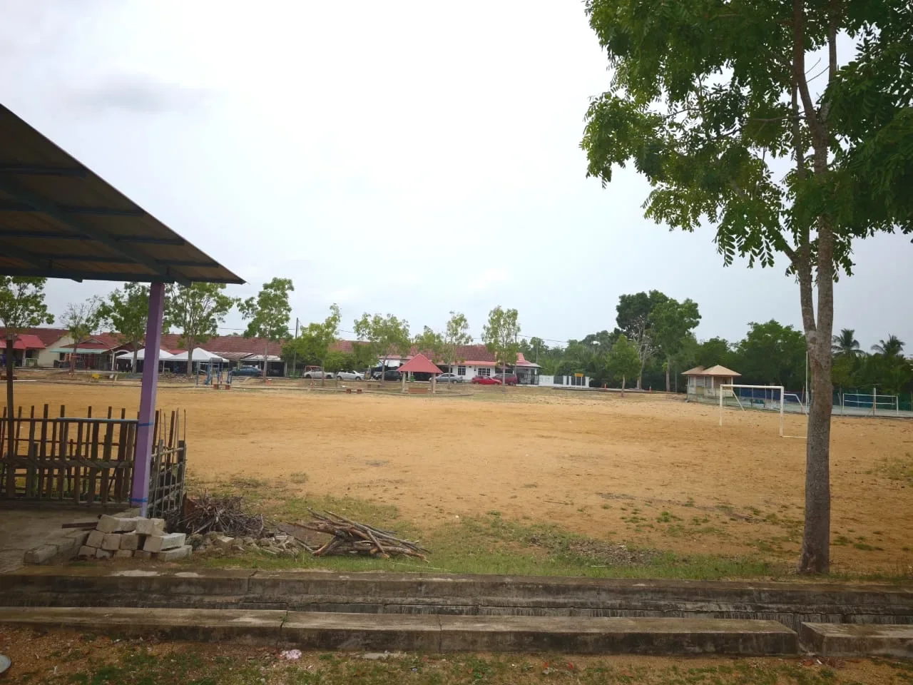 Teres Setingkat Kos Rendah, Taman Tanjung Agas Rosa, Pekan.